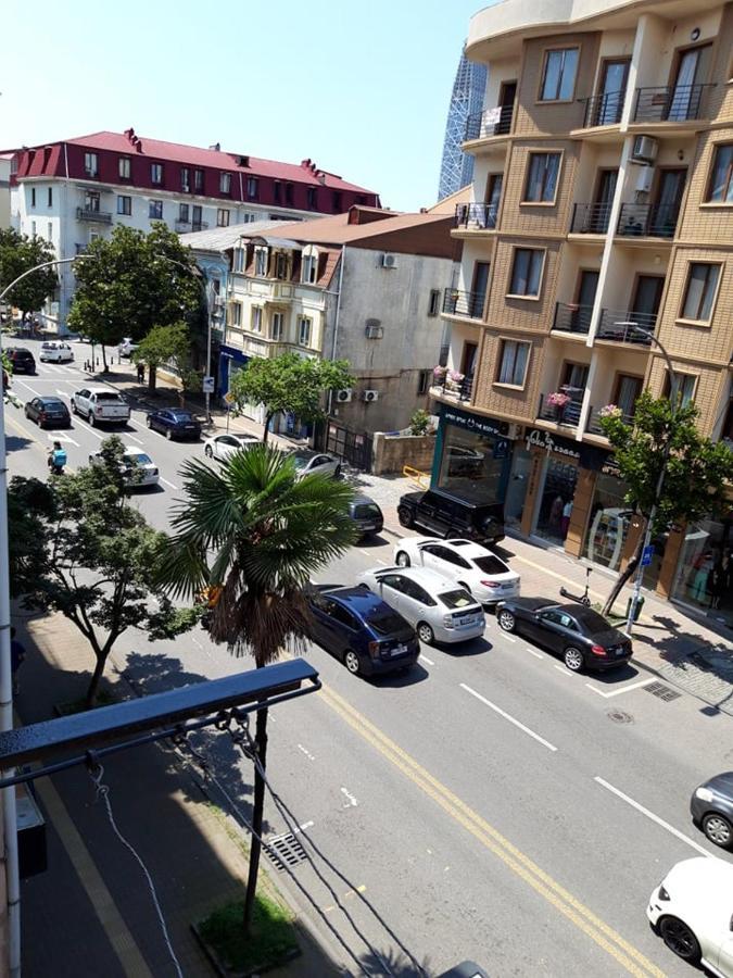 Квартира В Батуми / Apartments In Batumi Bagian luar foto