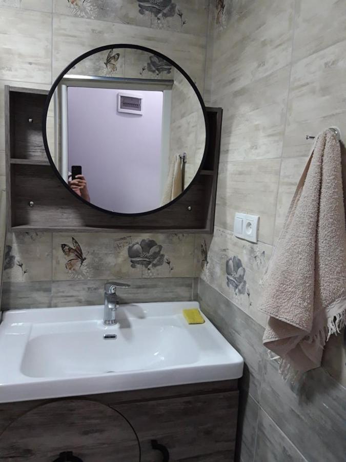 Квартира В Батуми / Apartments In Batumi Bagian luar foto