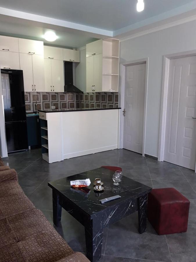 Квартира В Батуми / Apartments In Batumi Bagian luar foto